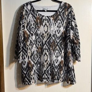 Southern Lady Black and White Top